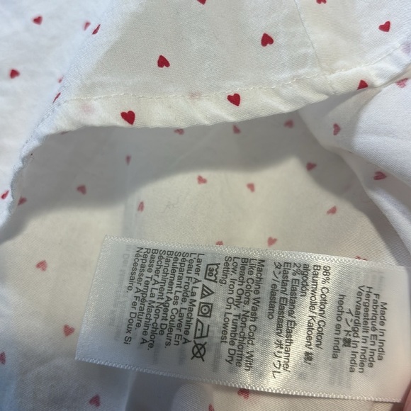 Ladies J CREW BLOUSE WITH HEARTS - Picture 7 of 7